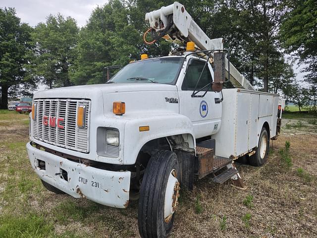 Image of GMC TopKick C7000 equipment image 1