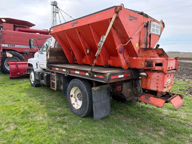 Image of GMC Topkick equipment image 4