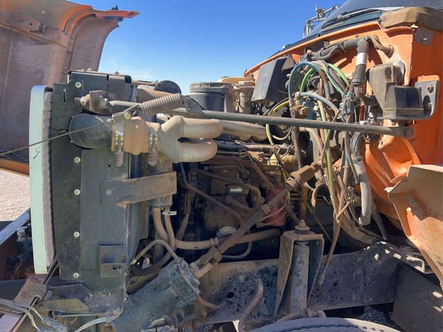 Image of GMC Topkick equipment image 4