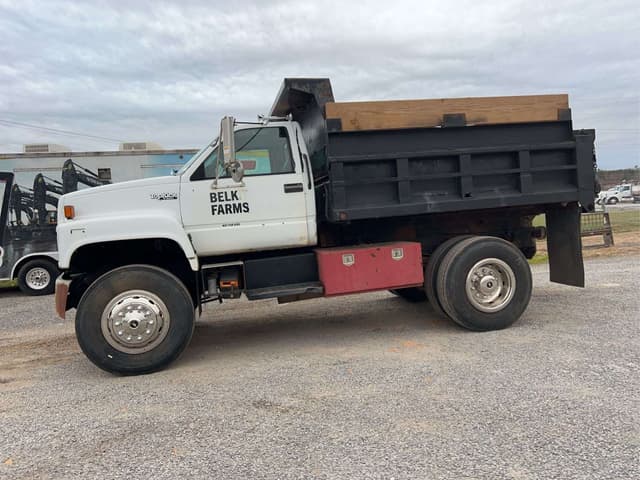 Image of GMC Topkick equipment image 3