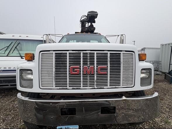 Image of GMC Topkick C7500 equipment image 3