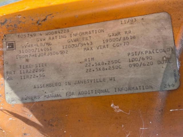 Image of GMC C7500 equipment image 2