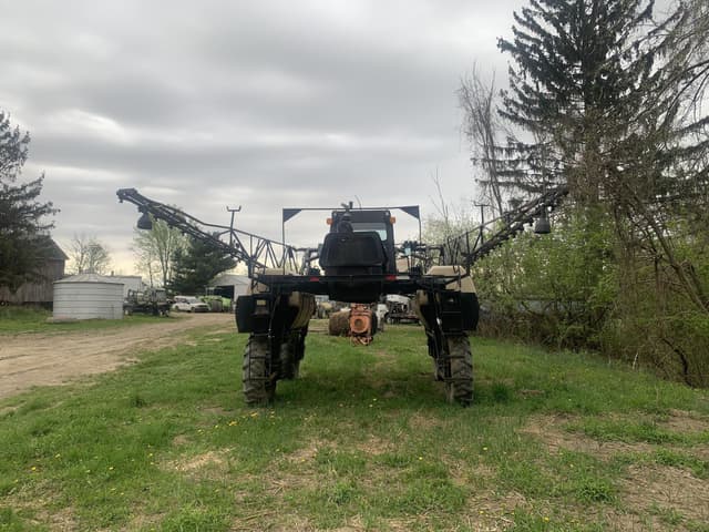 Image of Hagie 280 equipment image 2