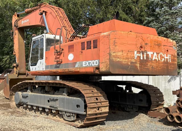 Image of Hitachi EX700 equipment image 4