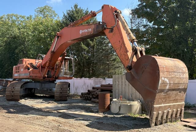 Image of Hitachi EX700 equipment image 2
