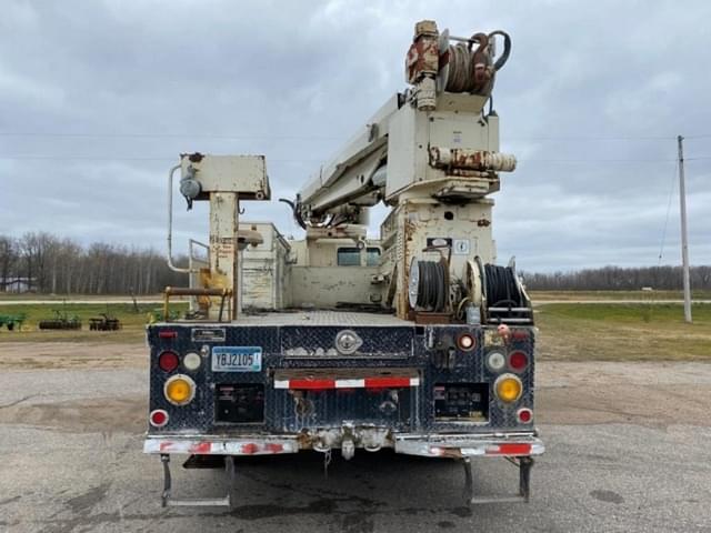 Image of Freightliner FL80 equipment image 2