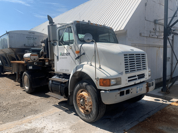 Main image International 8100