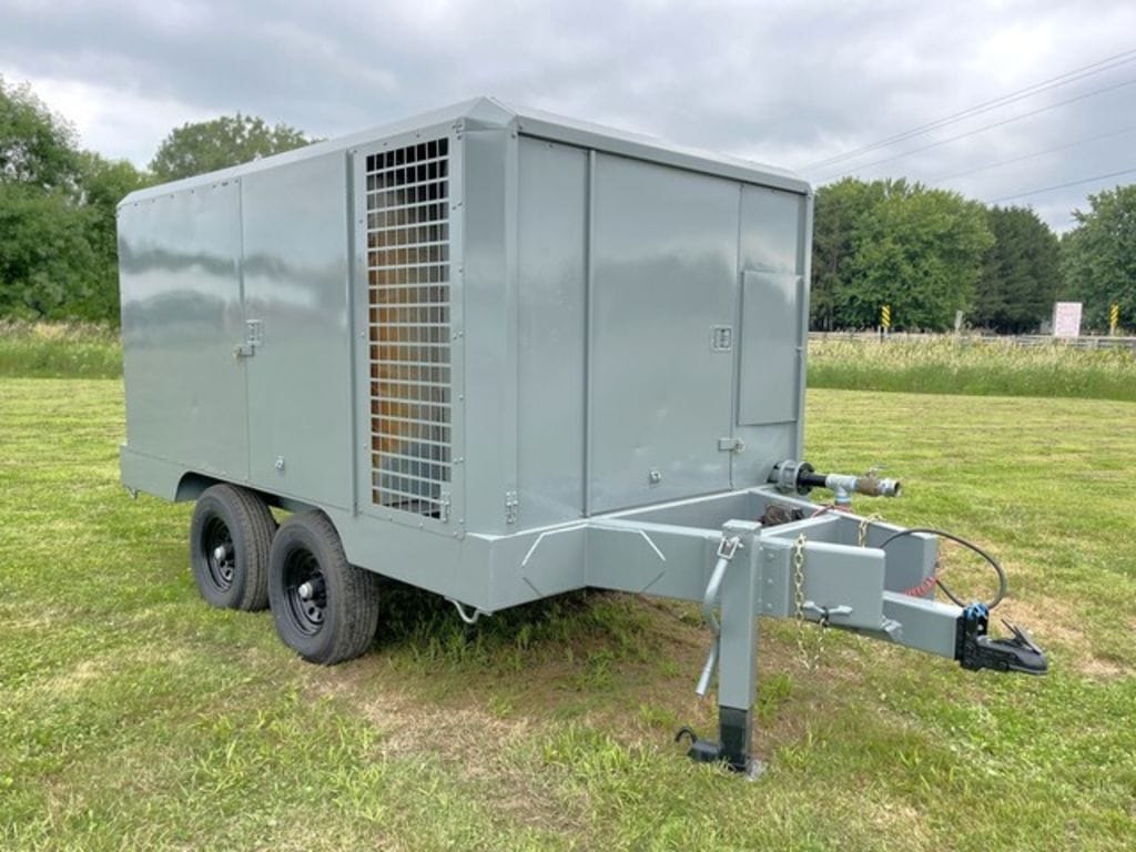 1994 Ingersoll Rand XP825 Equipment Image0