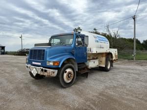 1994 International 4900 Image