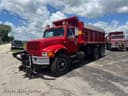 1994 International 4900 Image