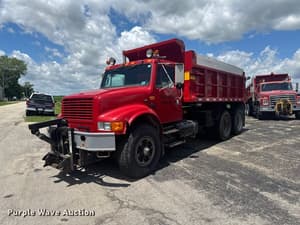 1994 International 4900 Image