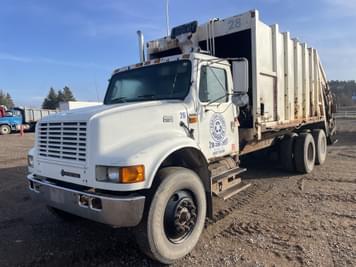 Main image International 4900