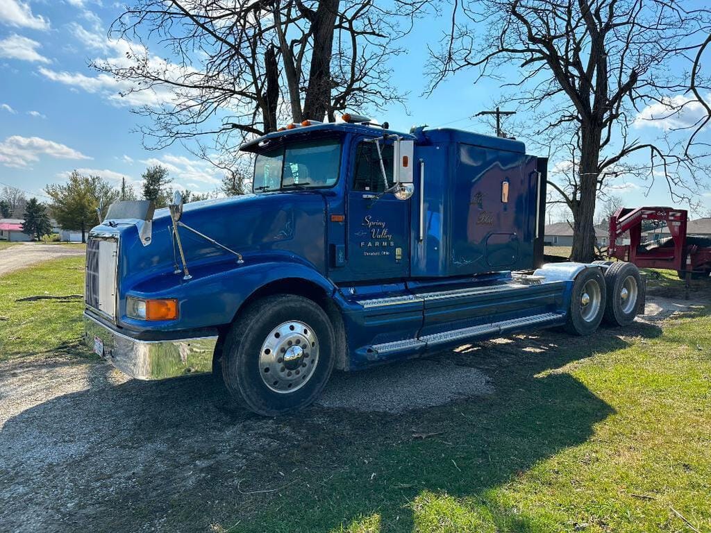 Main image International 9400