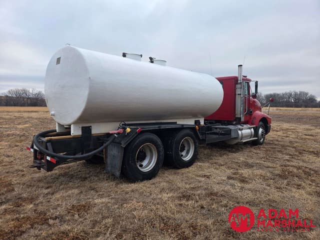 Image of International 9400 equipment image 3