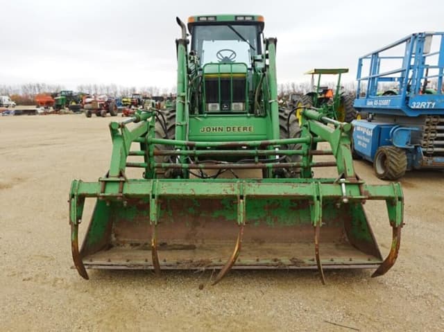 Image of John Deere 7800 equipment image 4