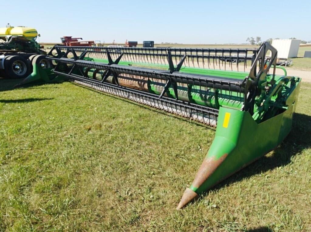 Image of John Deere 925 Primary image