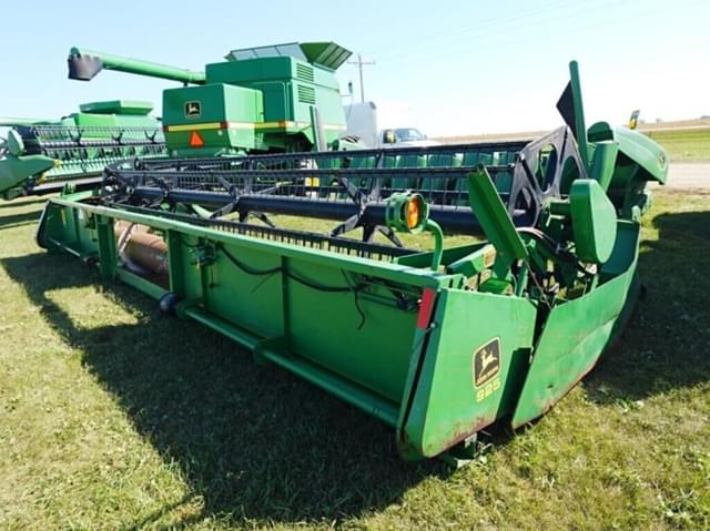 Image of John Deere 925 equipment image 3