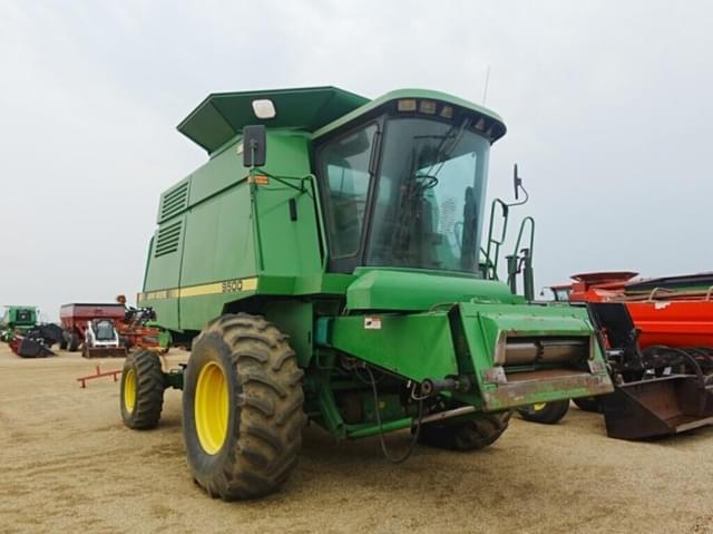 Image of John Deere 9500 equipment image 1