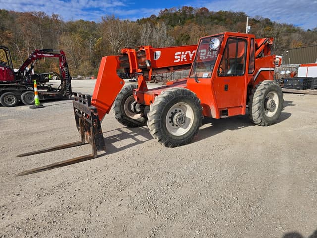 Image of JLG 8042 equipment image 3