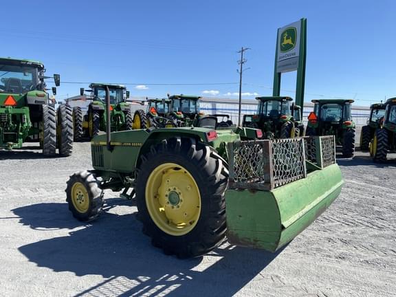Image of John Deere 1070 equipment image 2
