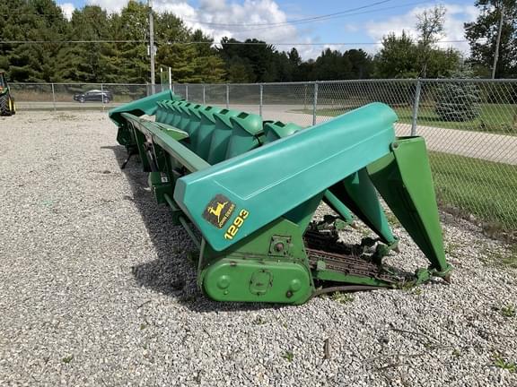 Image of John Deere 1293 equipment image 1