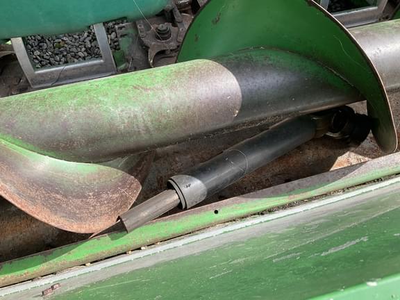 Image of John Deere 1293 equipment image 4
