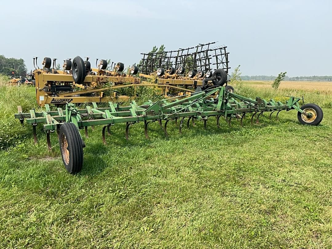 Image of John Deere Undetermined Image 0