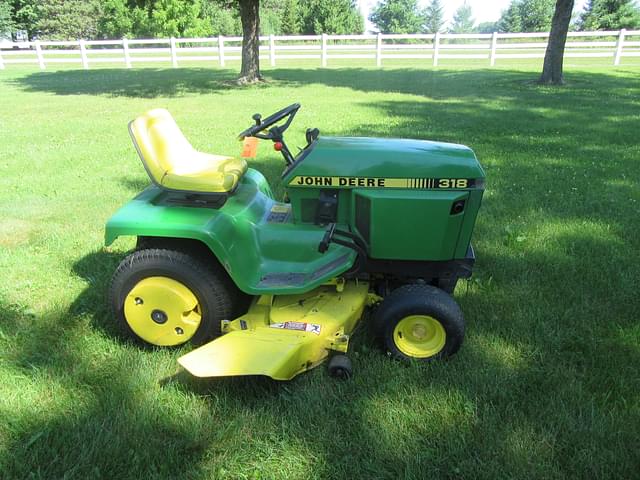 Image of John Deere 318 equipment image 2