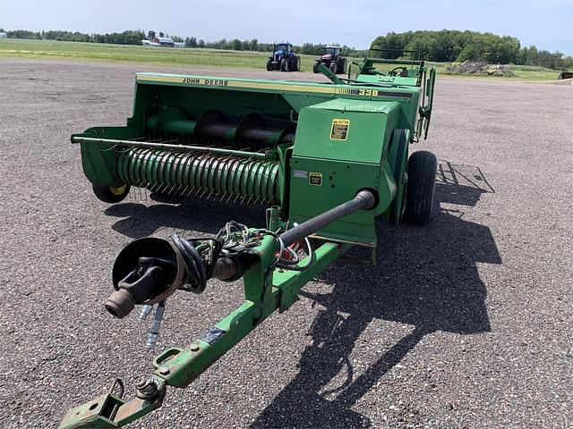 Image of John Deere 338 equipment image 4