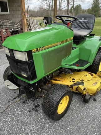 Main image John Deere 425