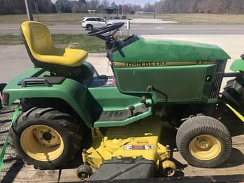 Main image John Deere 425
