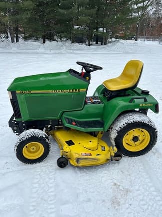 Image of John Deere 425 equipment image 1