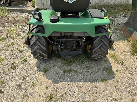Image of John Deere 425 equipment image 3