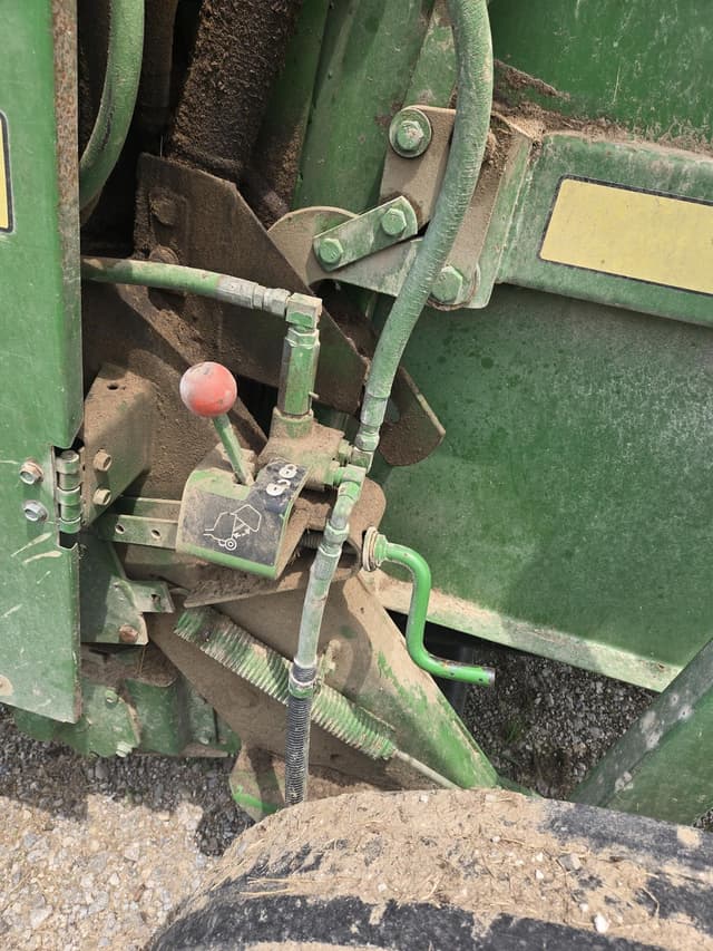 Image of John Deere 435 equipment image 4