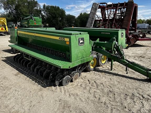 Image of John Deere 455 equipment image 1