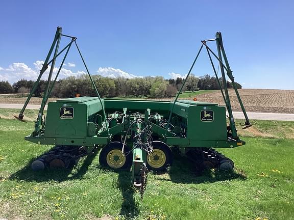 Image of John Deere 455 equipment image 1