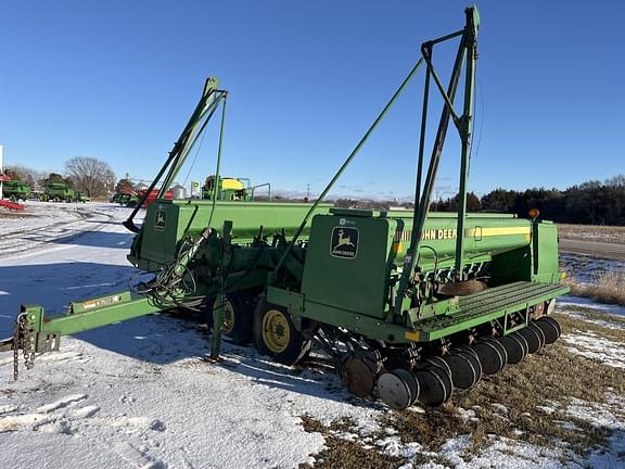 Image of John Deere 455 Primary image