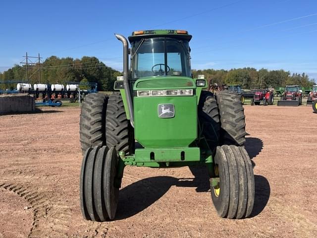 Image of John Deere 4560 equipment image 1