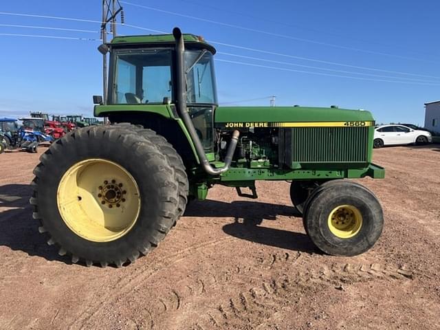 Image of John Deere 4560 equipment image 3