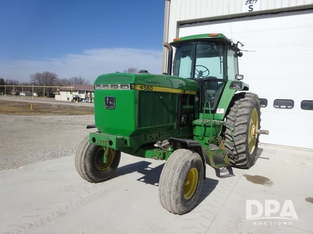 Image of John Deere 4560 equipment image 2