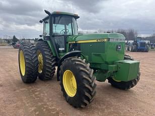 Main image John Deere 4760 3