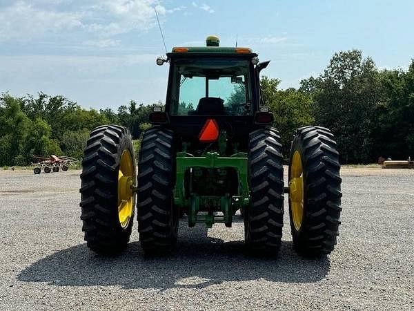 Image of John Deere 4760 equipment image 1