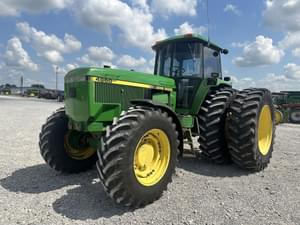 1994 John Deere 4960 Image