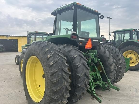 Image of John Deere 4960 equipment image 3
