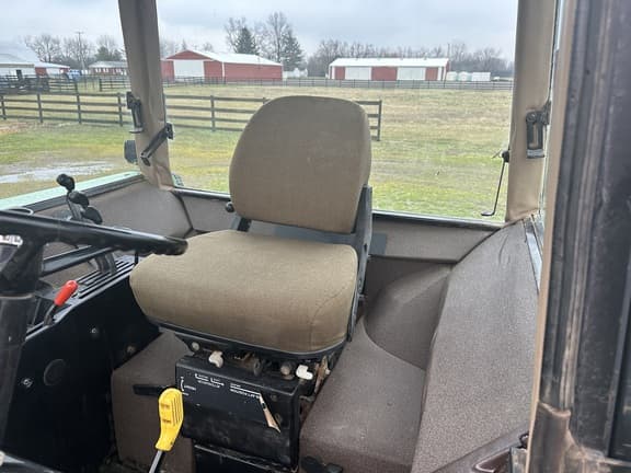 Image of John Deere 4960 equipment image 4