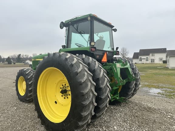Image of John Deere 4960 equipment image 3