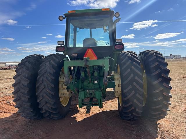 Image of John Deere 4960 equipment image 3