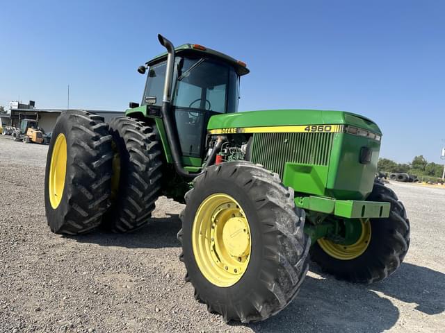 Image of John Deere 4960 equipment image 1