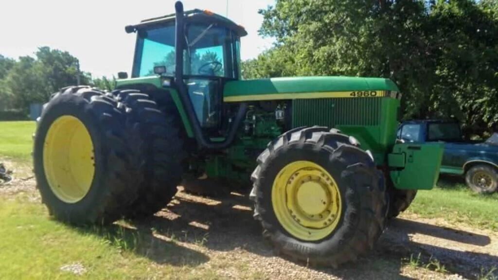 Image of John Deere 4960 Primary image