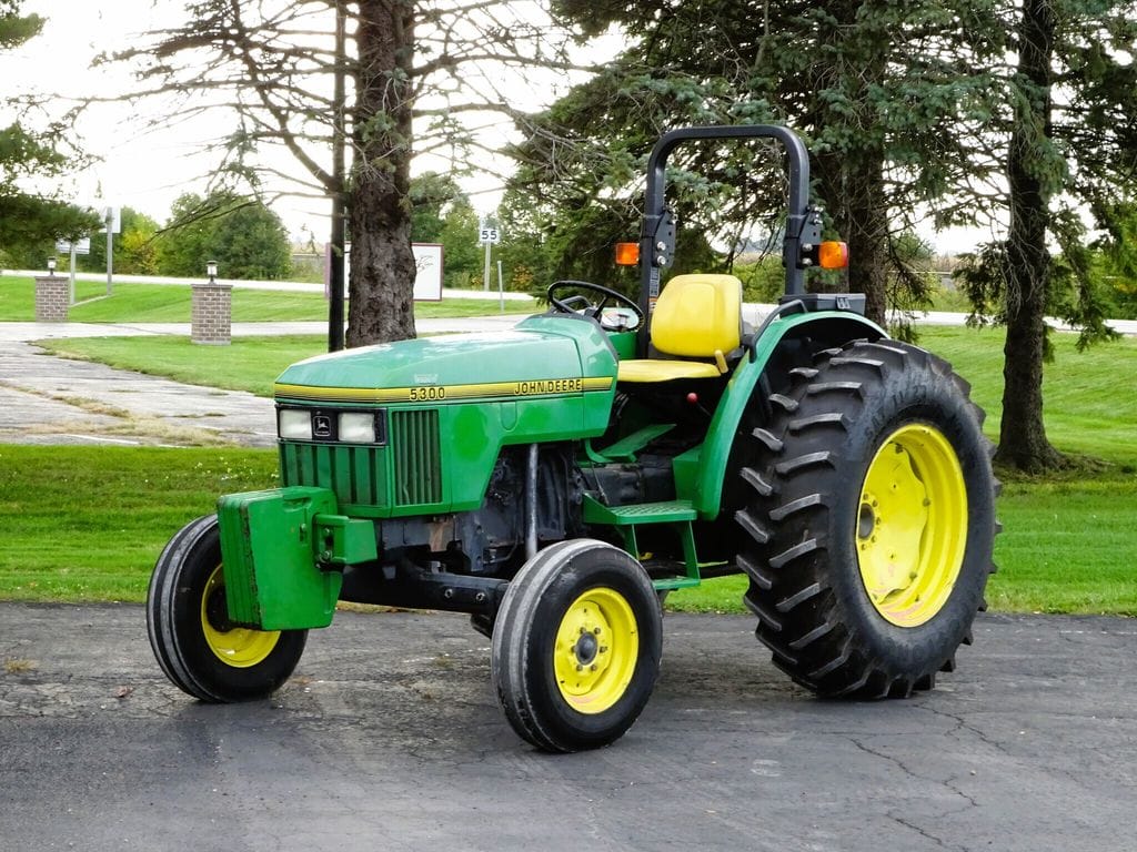 Main image John Deere 5300